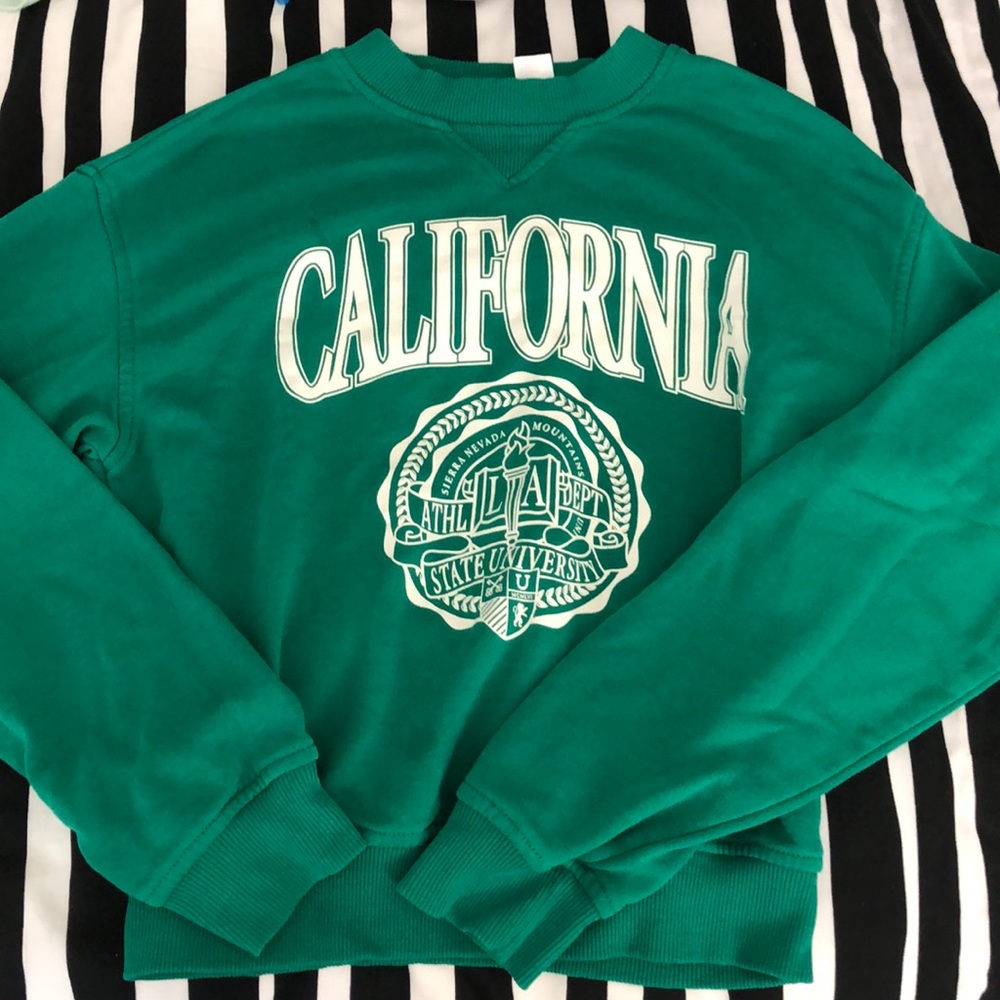 Super rare H and M crewneck